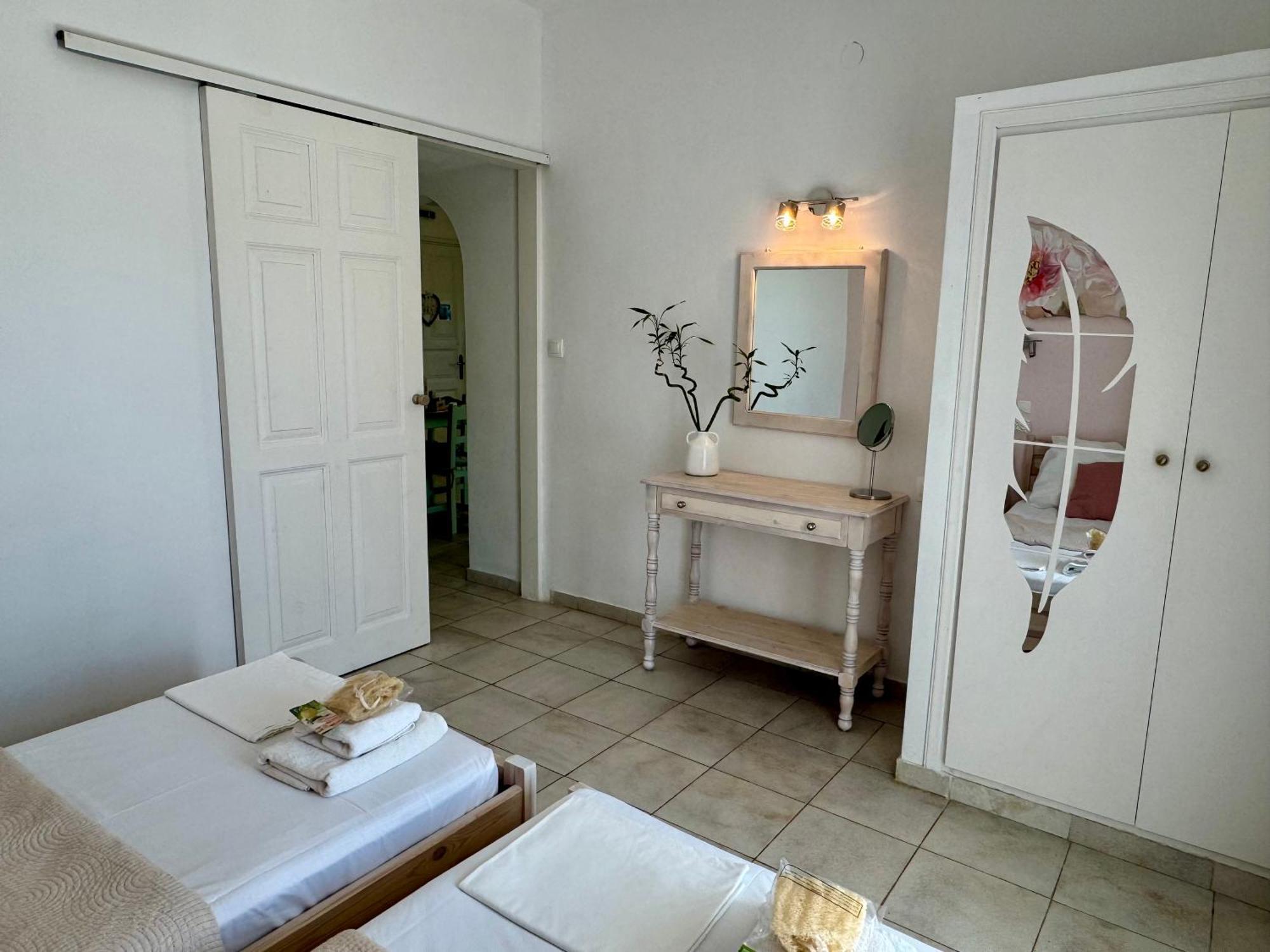 Sungate Villas Plage d'Almiros Extérieur photo